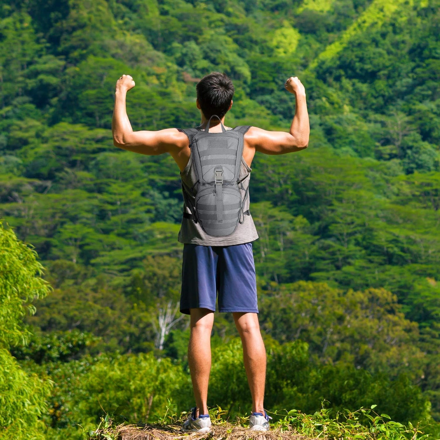 Unigear Tactical Hydration Packs Backpack 1050D with 3L Water Bladder, Thermal Insulation Pack Keeps Liquid Cool up to 4 Hours for Hiking, Cycling, Hunting and Climbing