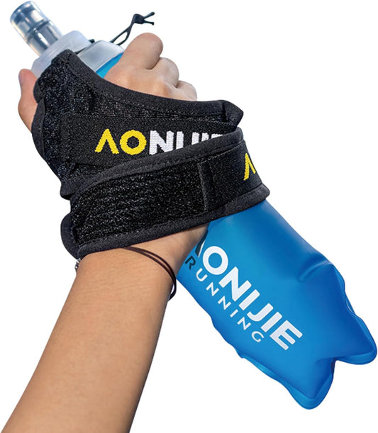 TRIWONDER Running Handheld Water Bottle 17.6oz BPA-Free Hydration Bottle for Running, Marathons & Walking