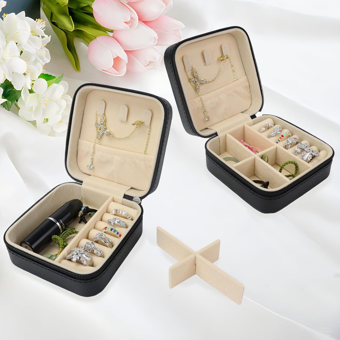 Travel Makeup Bag with LED Mirror with 3 Lighted Settings, Adjustable Dividers, Makeup Brush Storage Bag and Jewelry Case Black