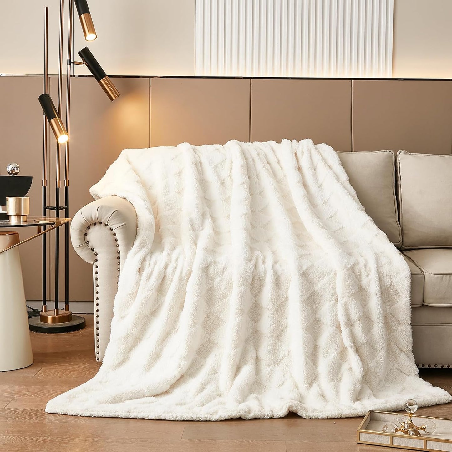 PU MEI Luxury Faux Fur Rabbit Fur Throw Blanket White 90"x80",Plush Reversible Sherpa Blankets,Queen Fuzzy Elegant Blanket Thick Throws for Bed,Washable Bedding Accent Blankets for Sofa Couch Chair