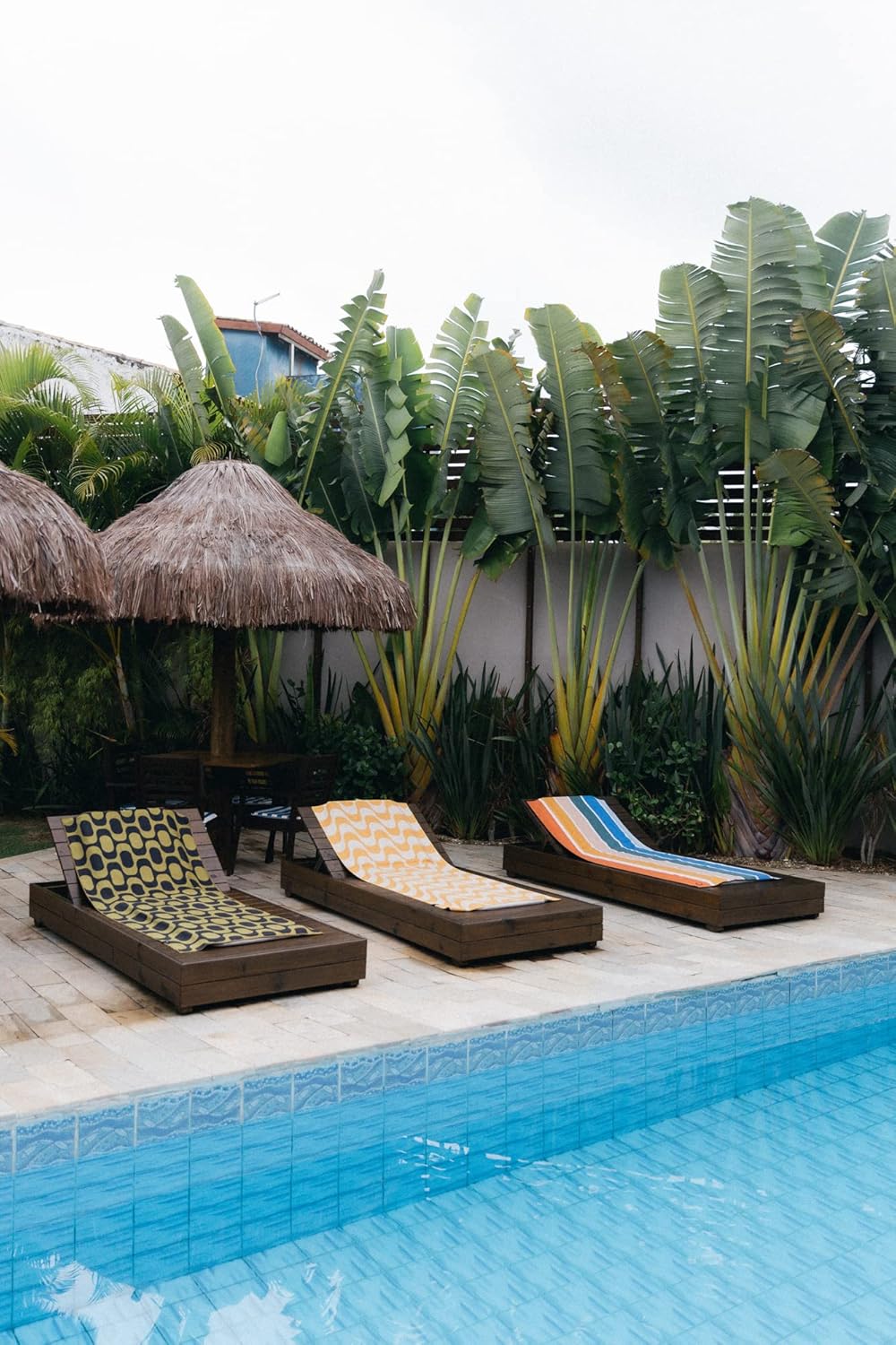 Nomadix Original Towel - Perfect for Beach, Pool, Travel, Camping, Yoga - Made with Recycled Materials - Super Absorbent - Sand Resistant - Florida State Flag - 72.5x30